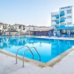 Tetyk Ξενοδοχείο Pernera