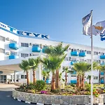 Ξενοδοχείο Tetyk 3*