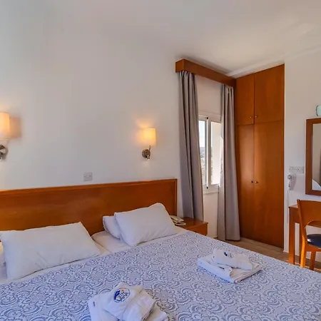 Hotel Tetyk 3*