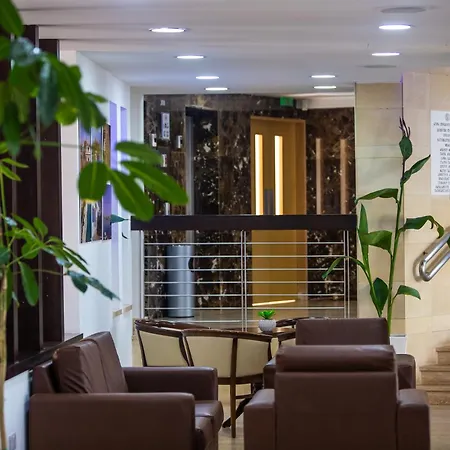 Tetyk Hotel 3*