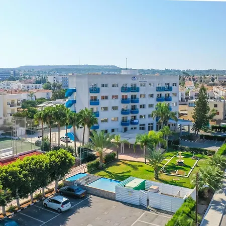 Tetyk Hotel Pernera