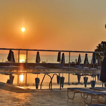 Hotel Tetyk 3*